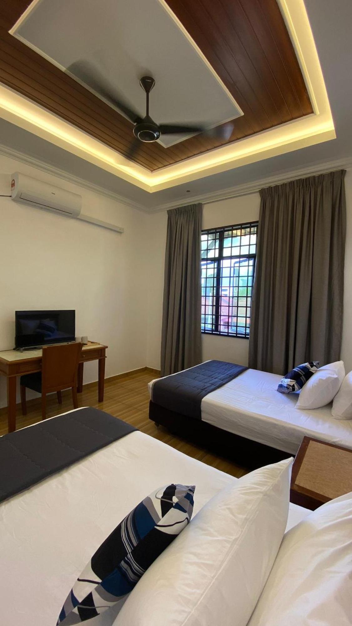 Eleven25 Roomstay 龙运 外观 照片