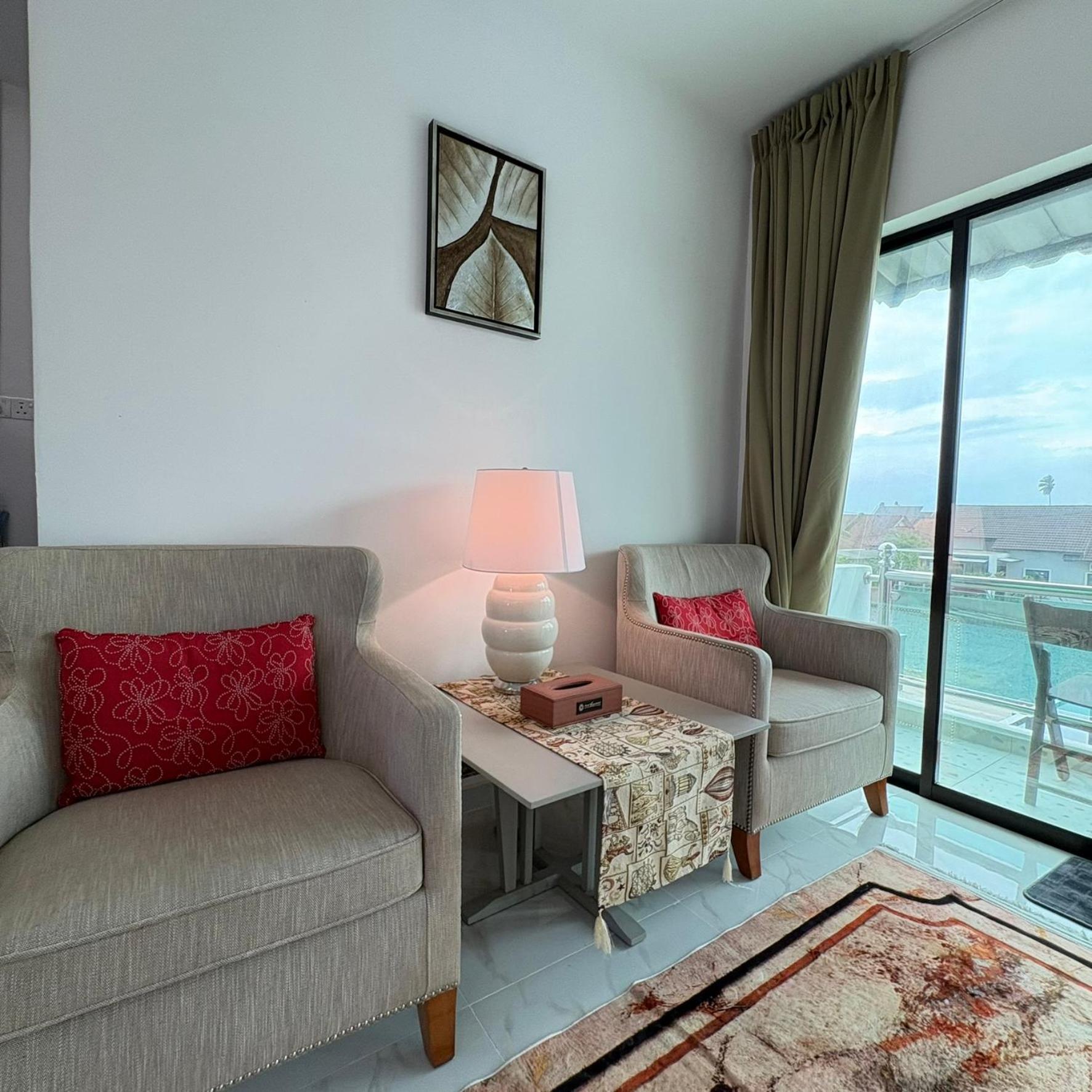 Eleven25 Roomstay 龙运 外观 照片