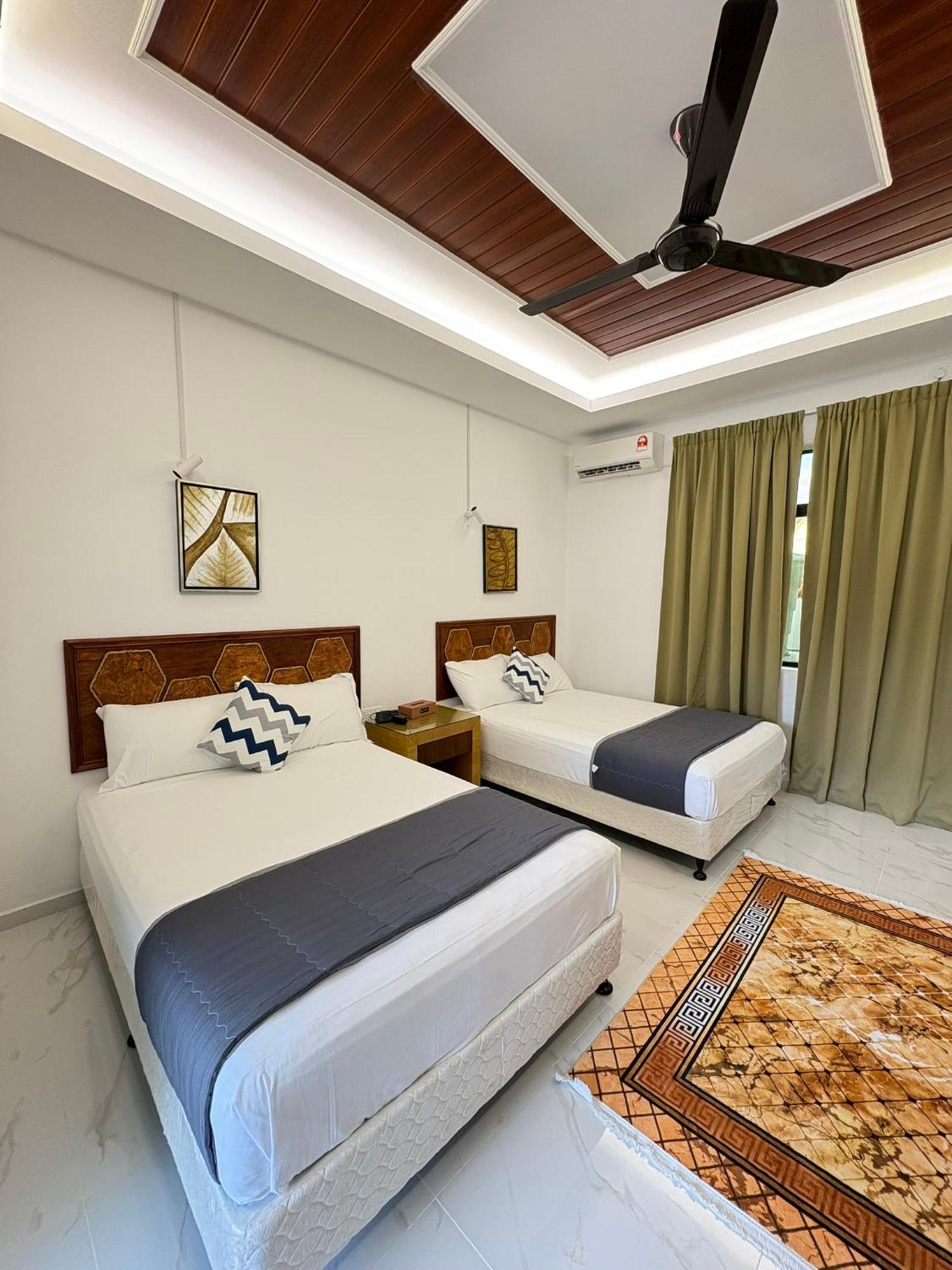 Eleven25 Roomstay 龙运 外观 照片